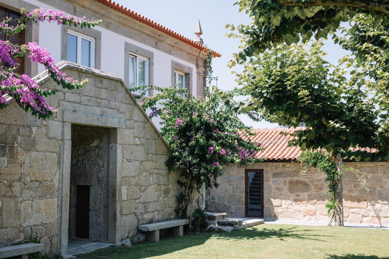 Linden Tree House A And B Caldelas Exterior foto