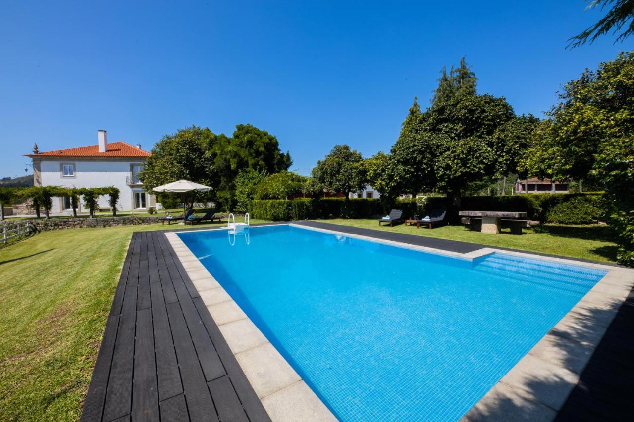 Linden Tree House A And B Caldelas Exterior foto