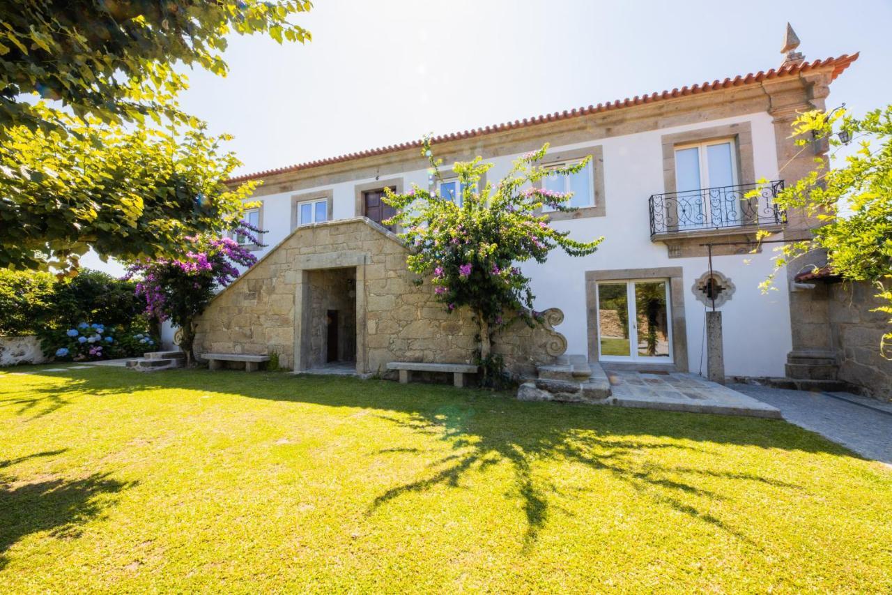 Linden Tree House A And B Caldelas Exterior foto