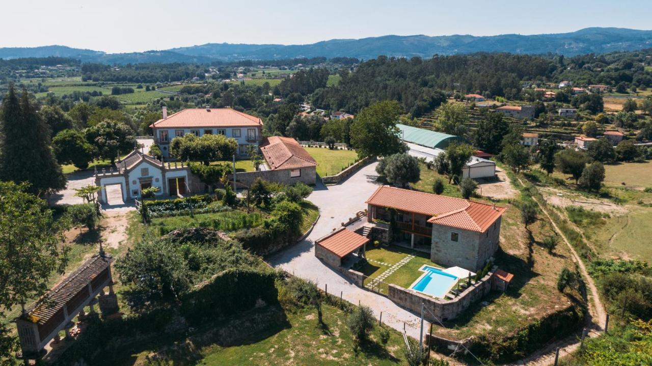 Linden Tree House A And B Caldelas Exterior foto
